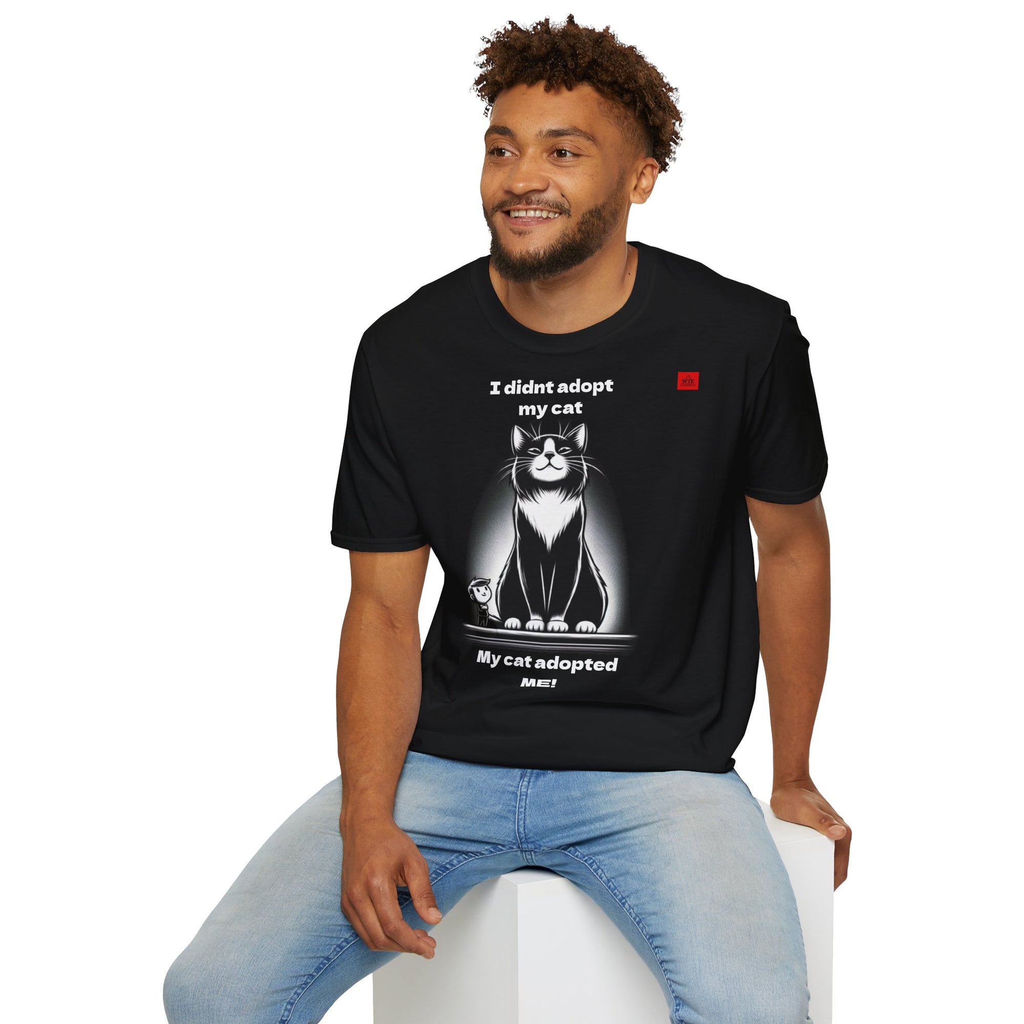 CAT T-shirt - My cat adopted me!